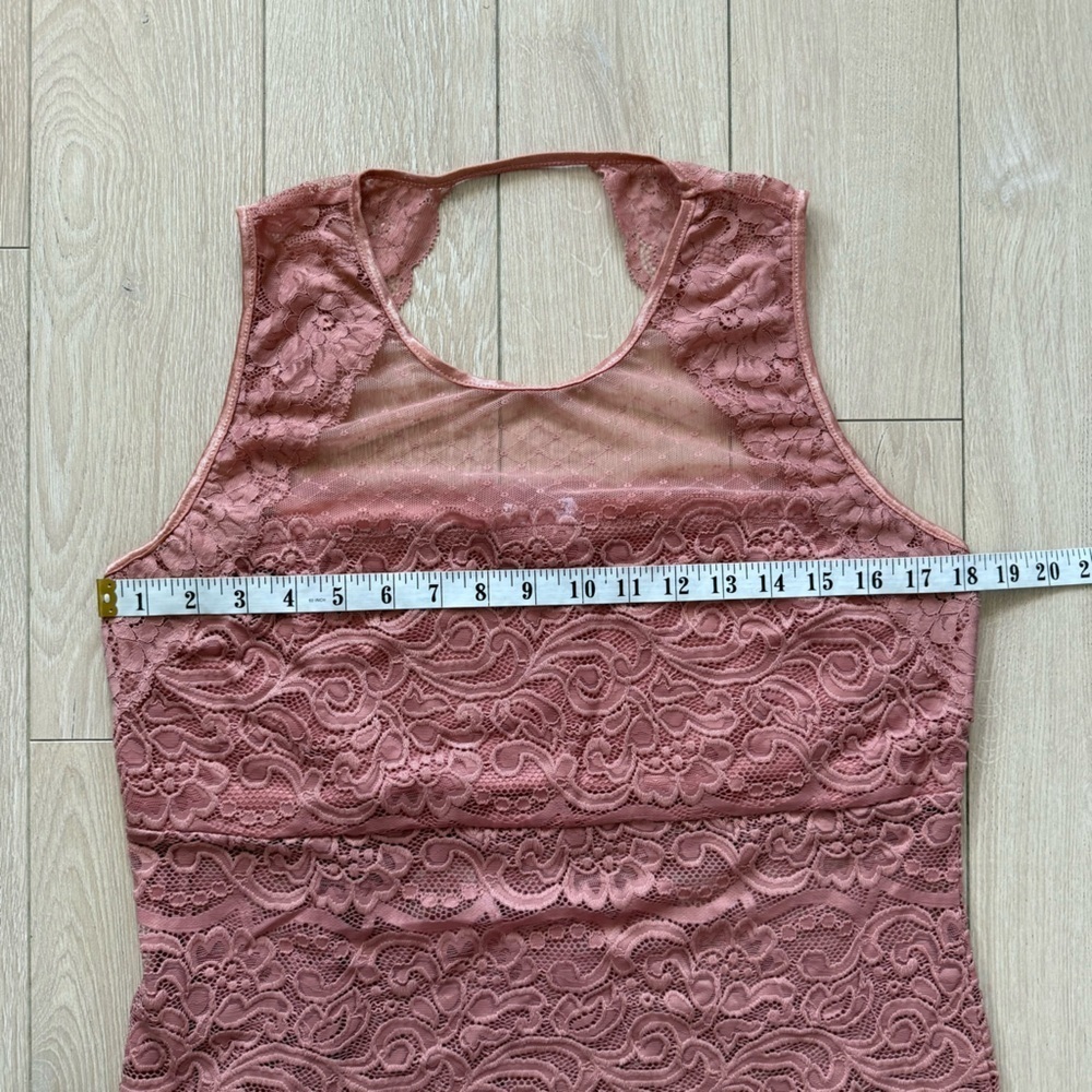 Venus Cut Out Detailed Lace Sleeveless Top in Dusty Pink Women’s Size XL - Picture 8 of 8